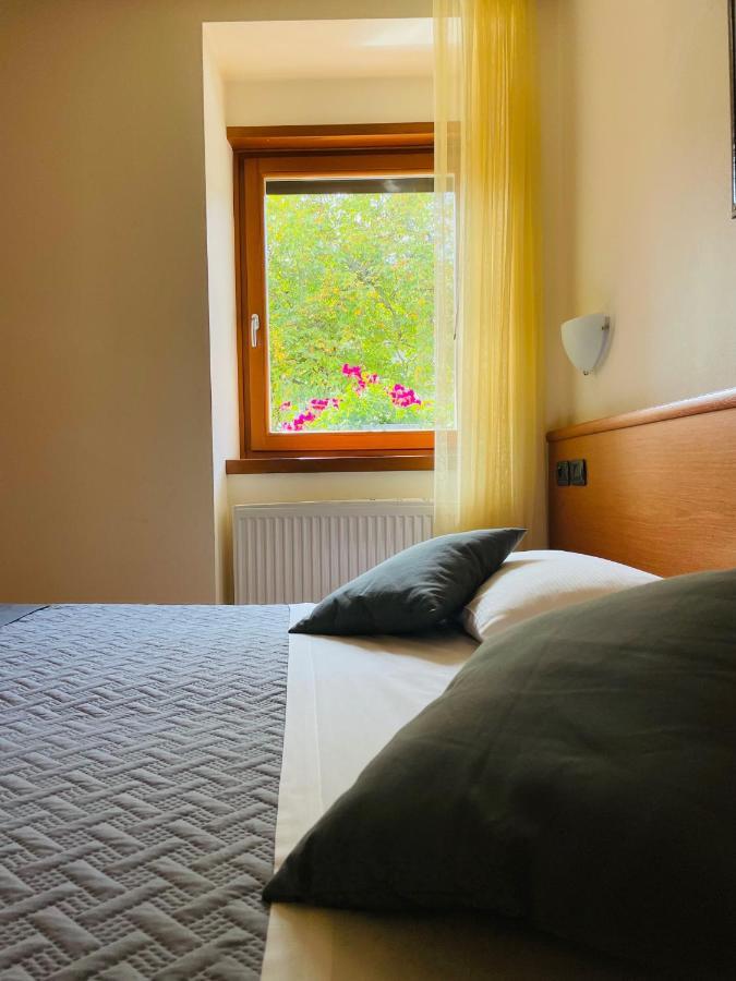 Sport Hotel Al Sole Fiave Bagian luar foto
