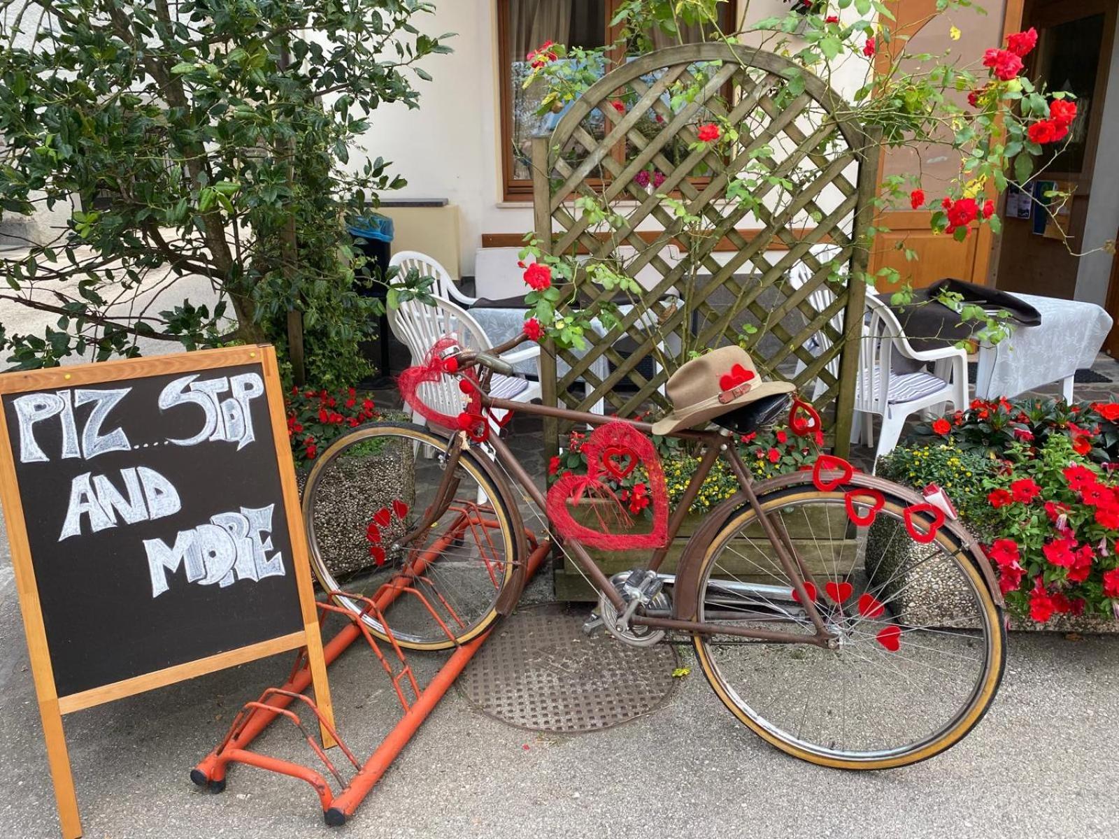 Sport Hotel Al Sole Fiave Bagian luar foto