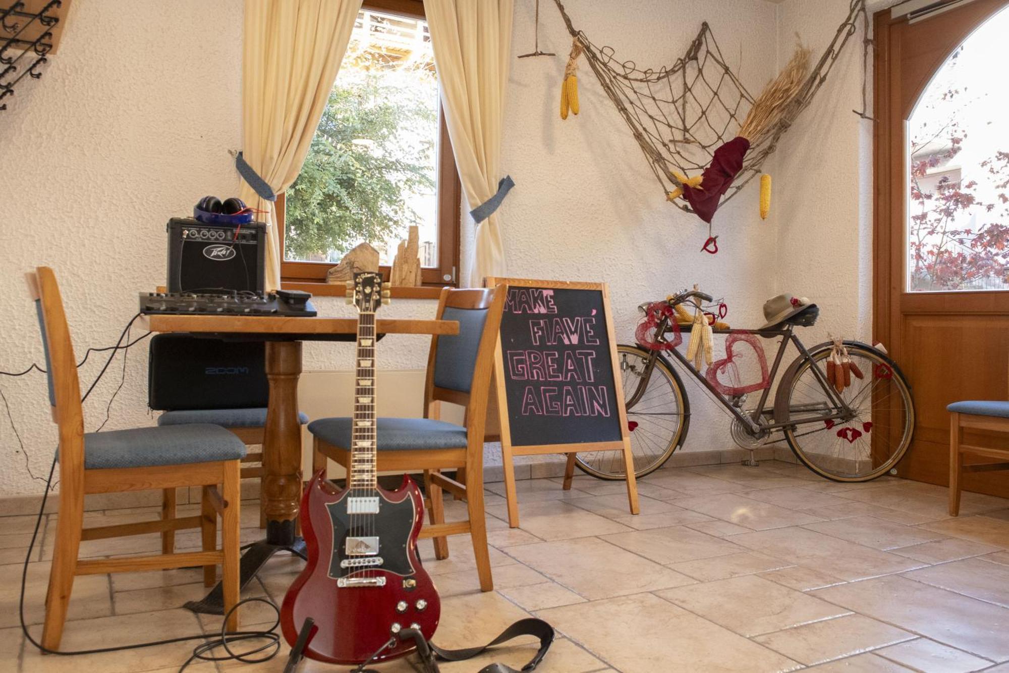 Sport Hotel Al Sole Fiave Bagian luar foto